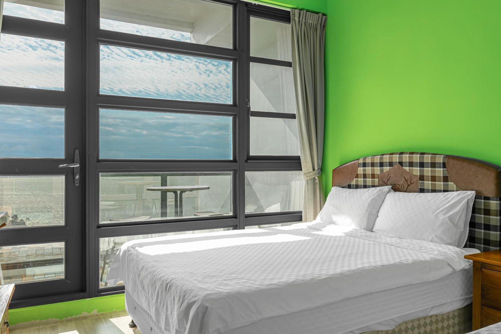 Hualien Unique Smart Stay With Sea View Екстер'єр фото
